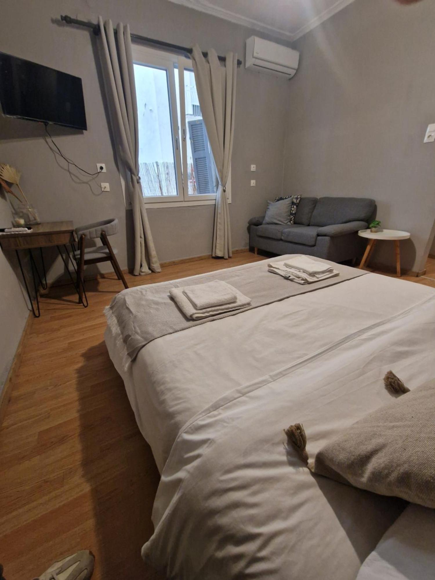 Closer "Egnatia Apartment 4" Thessaloniki Exterior foto
